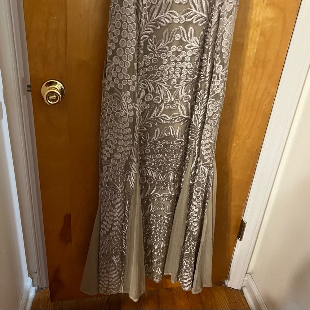 Alex Evenings Tan and Gold Maxi Dress - Picture 5 of 7